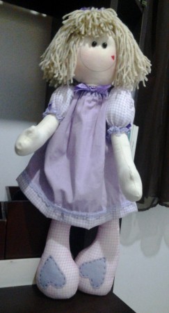 032-Boneca Sofia -R$ 45,00